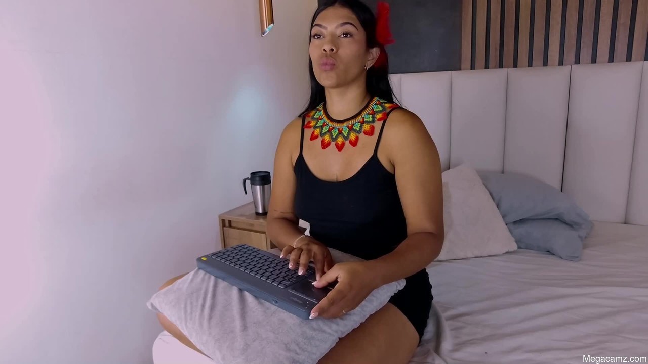 Ririibrunette__