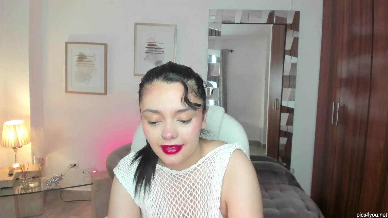Amelia_cheerry