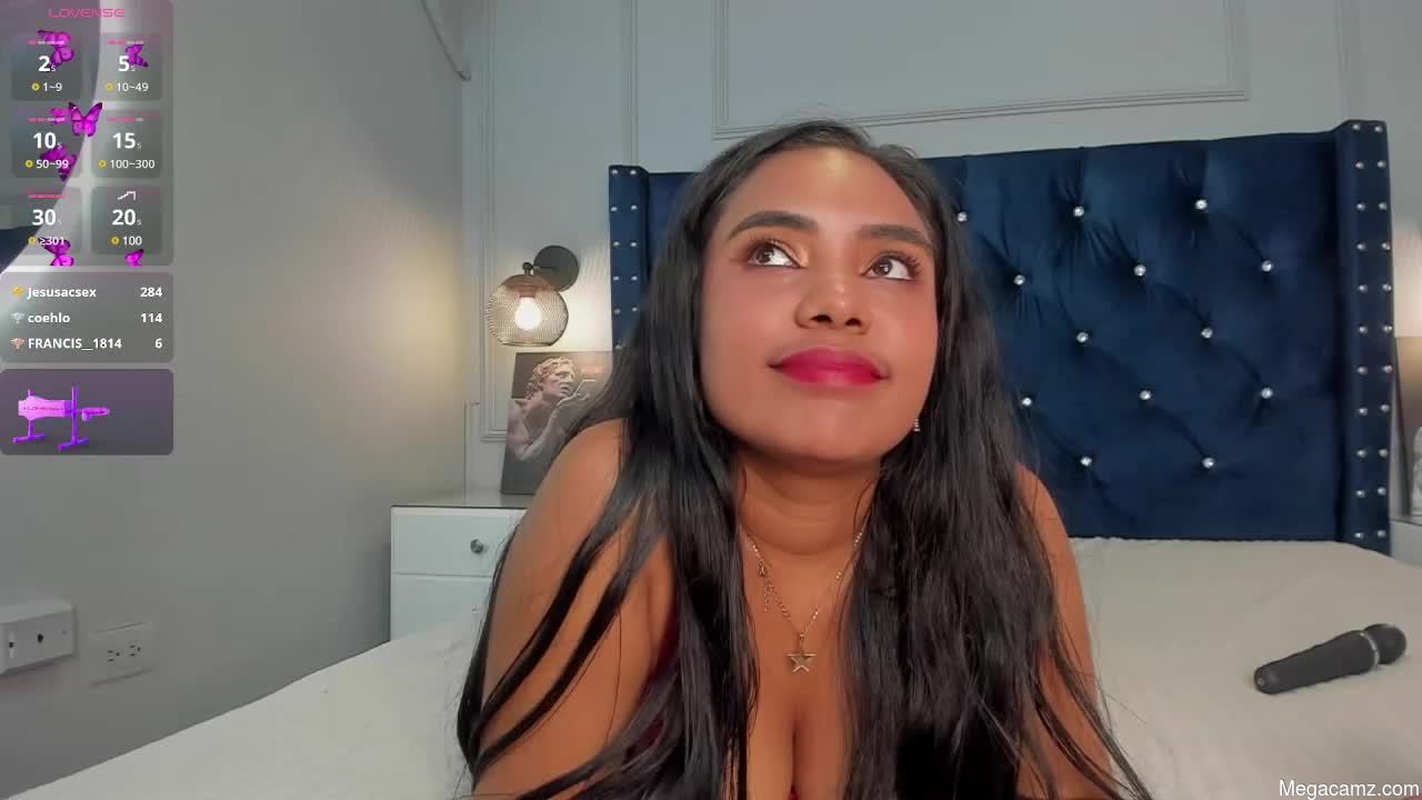 Dani_velvet