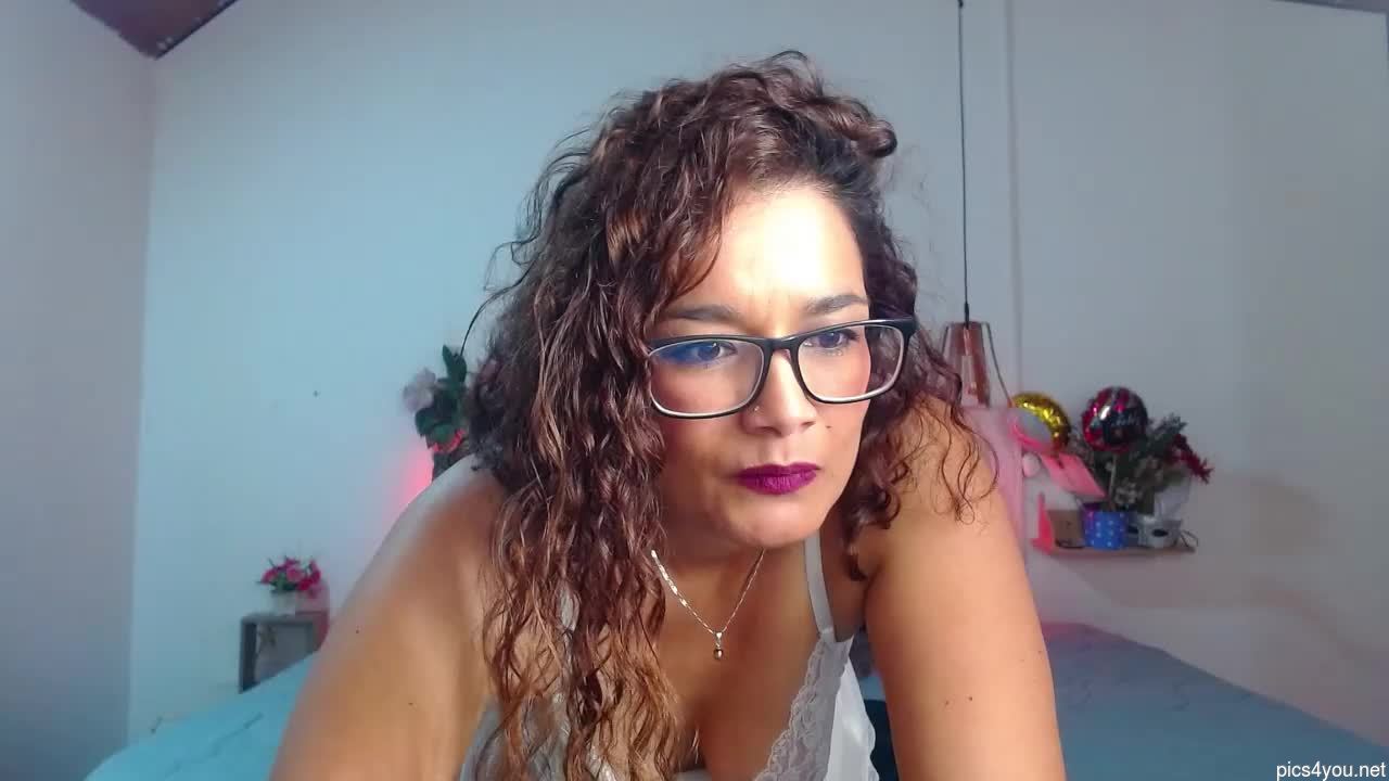 Rose_thompson1