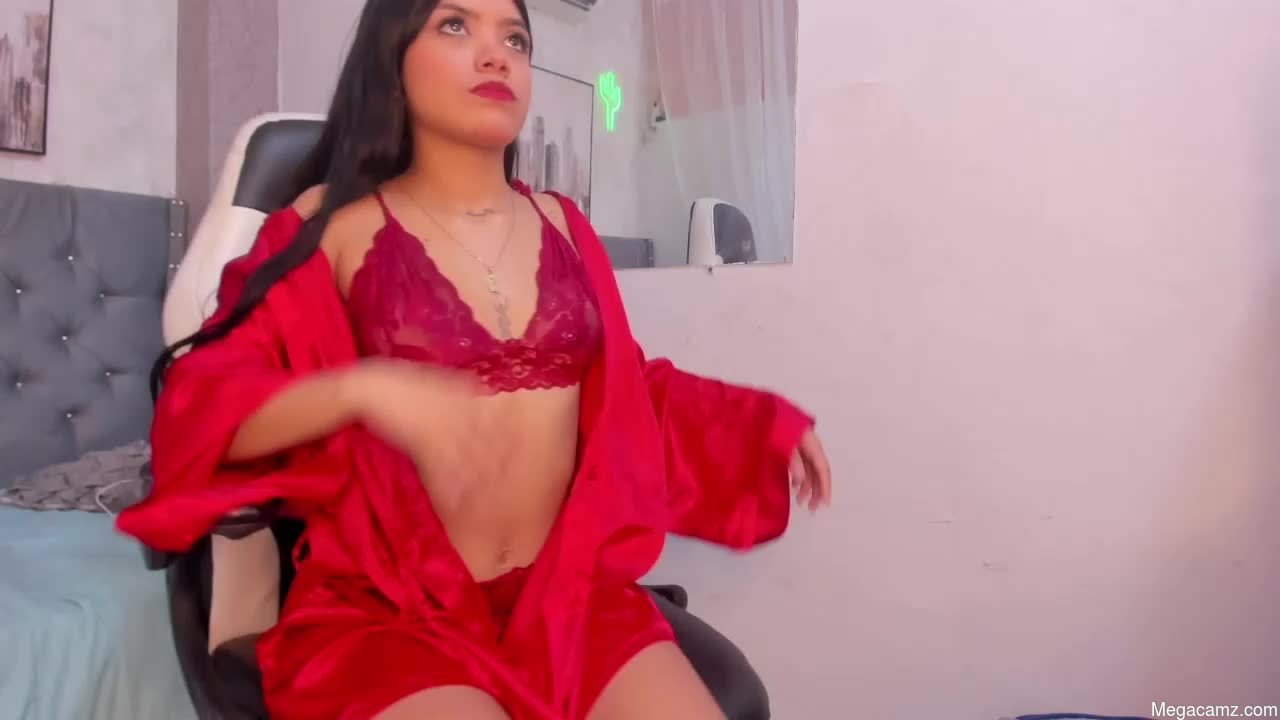 Lyla_hill