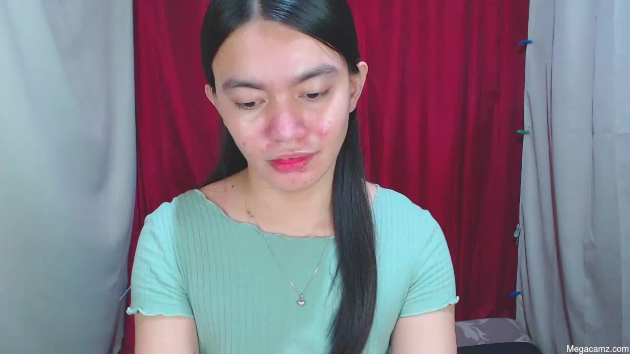 Urhottiest_katey